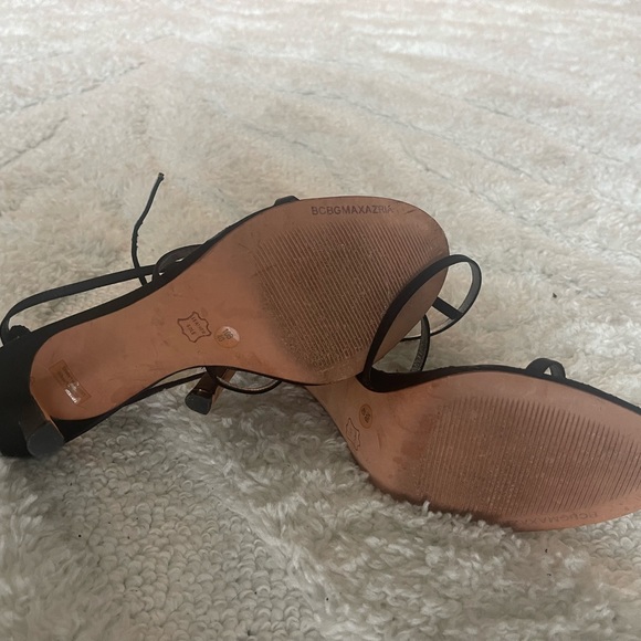 Worn once, BCBGMaxAzria heels. Sz 10 - Picture 3 of 3